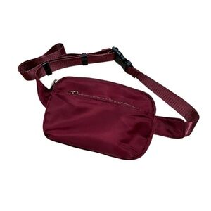 Hip Bag Fanny Pack Women Crossbody Purse Wine Red Belt Bag Adjustable Strap